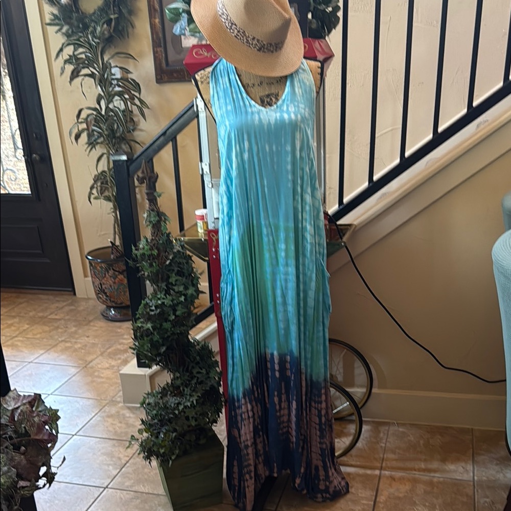 Spirit Blue and Green Tie-Dye Maxi Dress